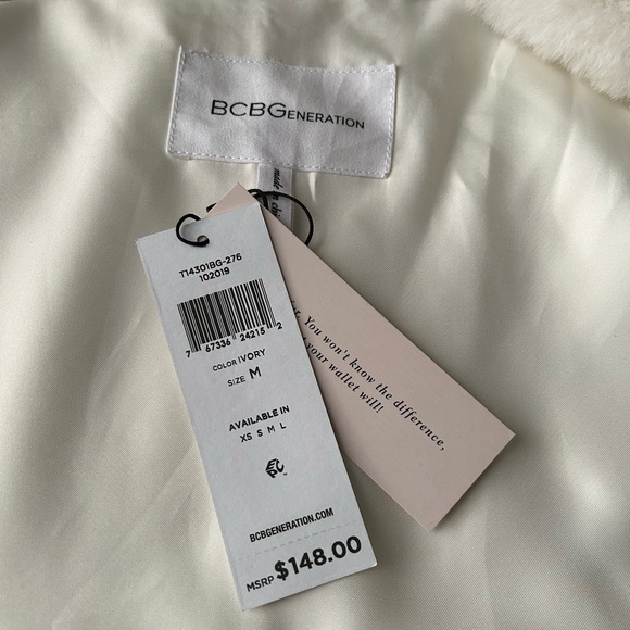 BCB Generation Faux Fur sleeveless lined hooded vest - Picture 2 of 16